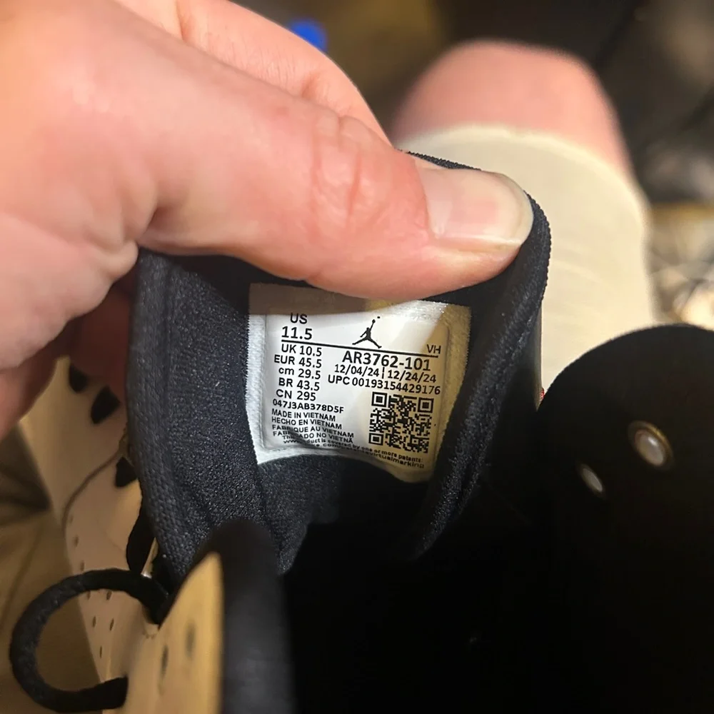 Size 11.5 - Jordan Access White Black